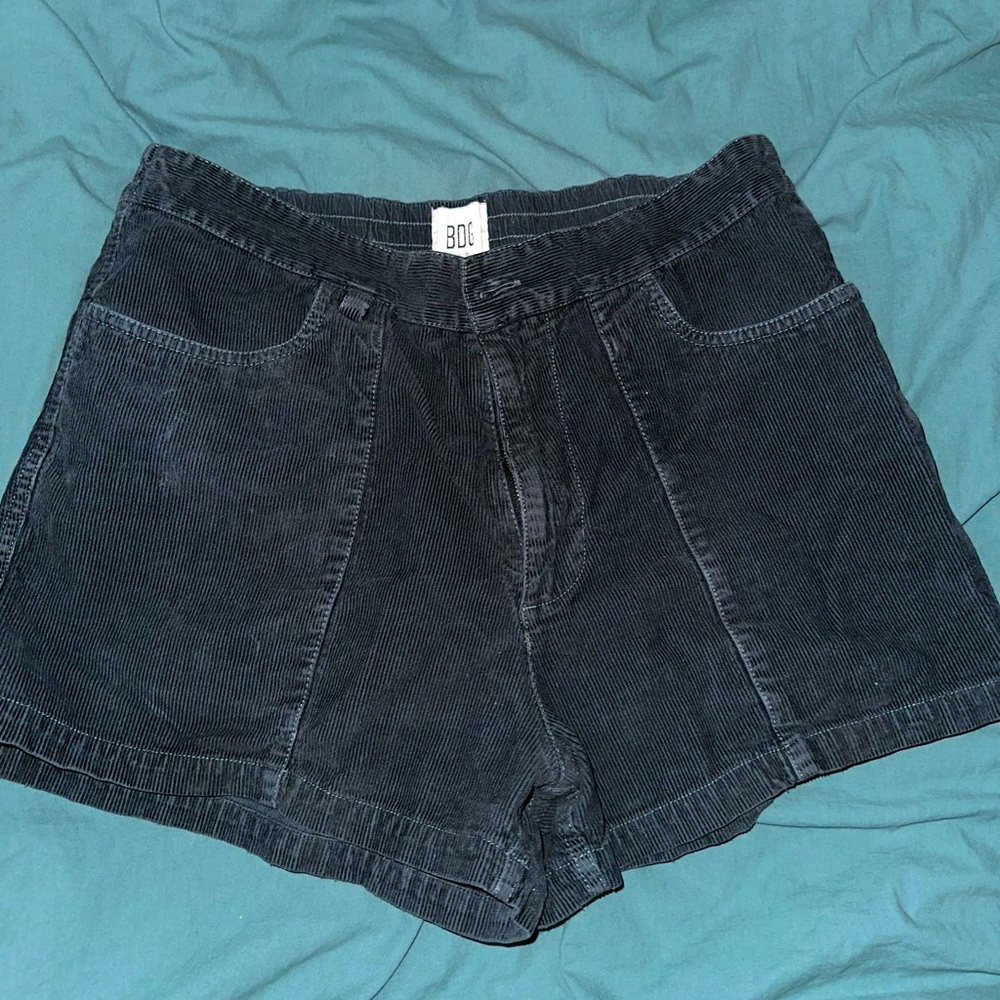 urban outfitters men’s corduroy 3’ seam shorts